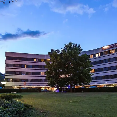 Voltaire S2p Resort